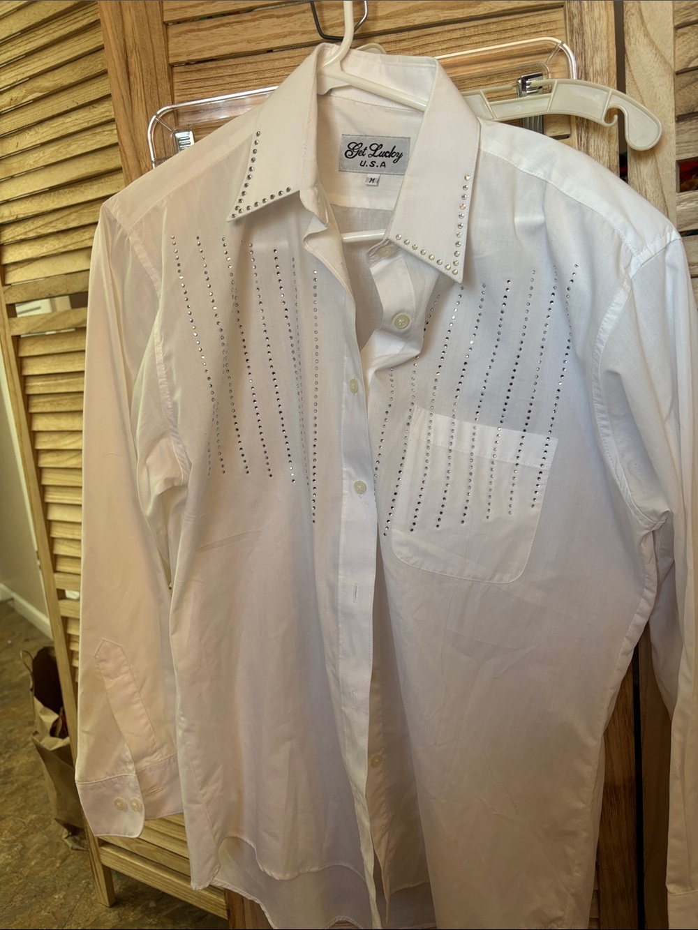 Get Lucky  Brand White Button-Down Shirt with Accents Medium